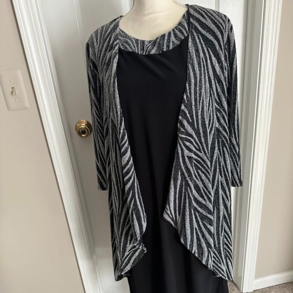 R&M Richards 2-Piece Metallic Jacquard Knit Jacket Dress – Black & Silver – Size